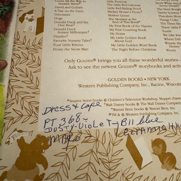 5 for $15📕Walt Disneys Snow White and the Seven Dwarfs Golden Book (SKU: 236MI) - Picture 6 of 7